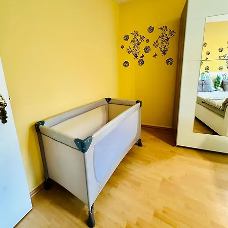 公寓 Moderne Im Zentrum Mit Balkon Und Netflix - 90 Qm *