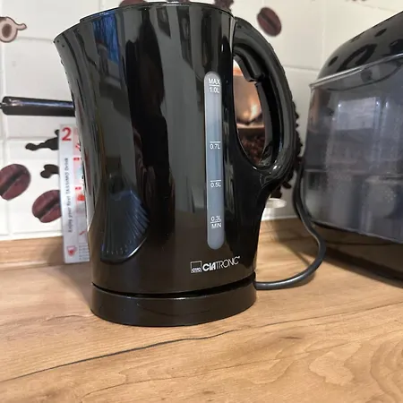 Moderne Im Zentrum Mit Balkon Und Netflix - 90 Qm