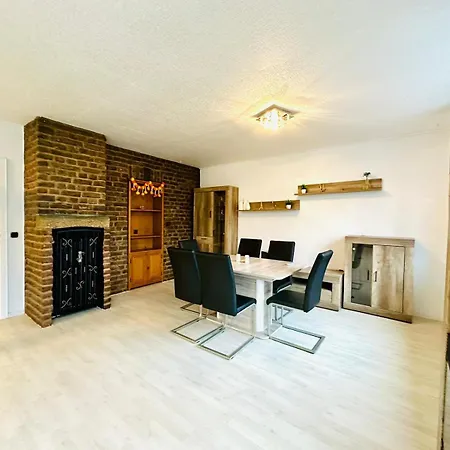 Apartment Moderne Im Zentrum Mit Balkon Und Netflix - 90 Qm