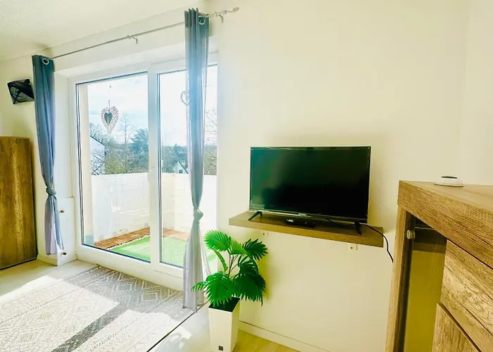 Moderne Im Zentrum Mit Balkon Und Netflix - 90 Qm Apartamento Aquisgrano