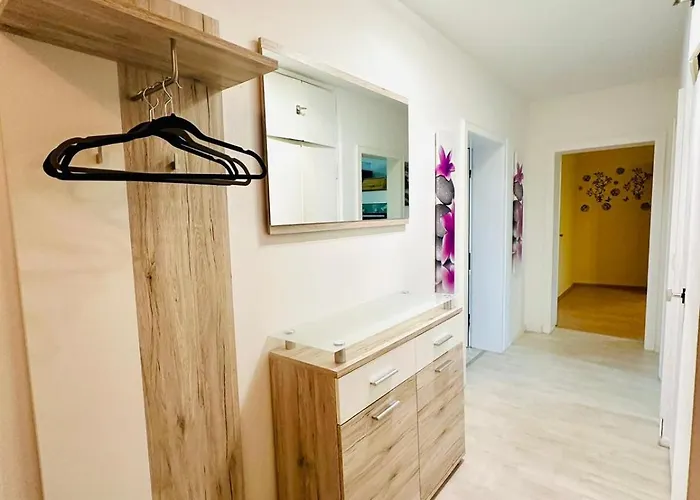 Apartamento Moderne Im Zentrum Mit Balkon Und Netflix - 90 Qm Aquisgrano