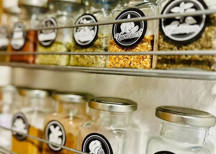 Moderne Im Zentrum Mit Balkon Und Netflix - 90 Qm Apartamento